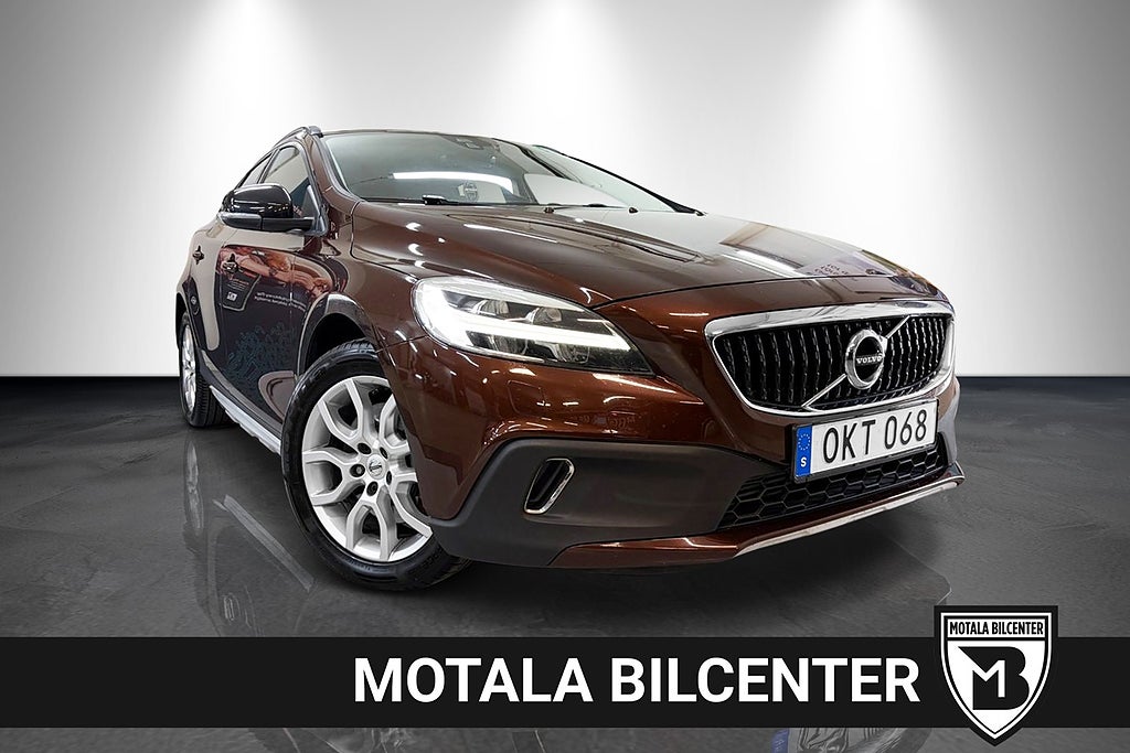 Volvo V40 Cross Country D2 Momentum Euro 6. Backkamera.