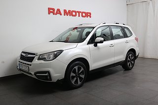 SUV Subaru Forester