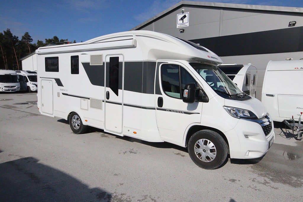Adria Matrix 670SL (Ring för visning)