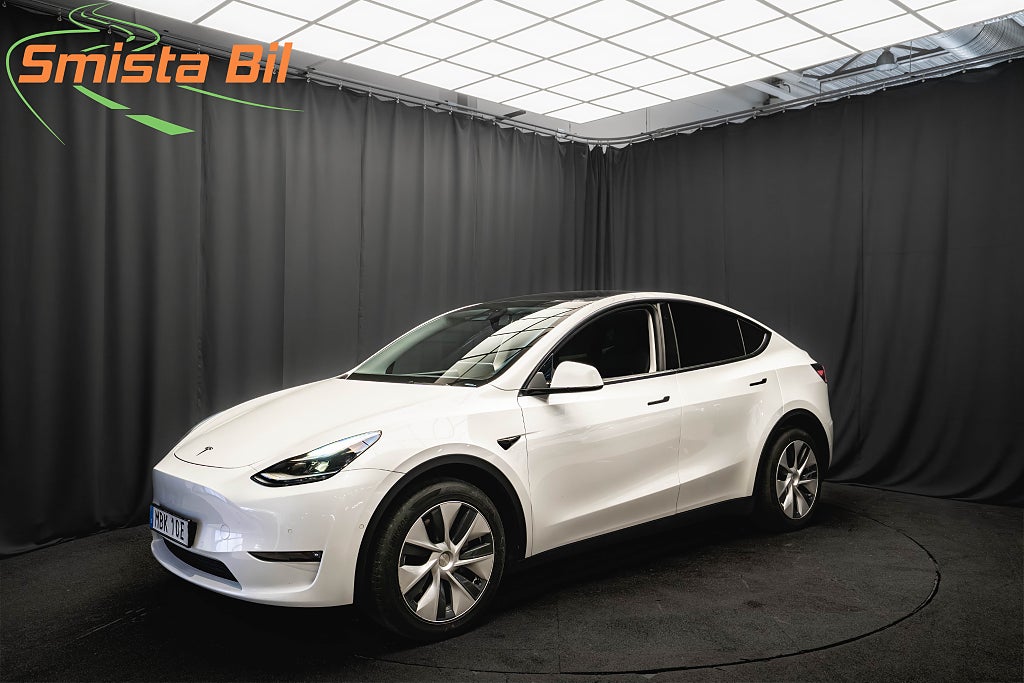 Tesla Model Y Long Range AWD DRAG PANO LÄDER KAMERA AUTOPILOT MOMS