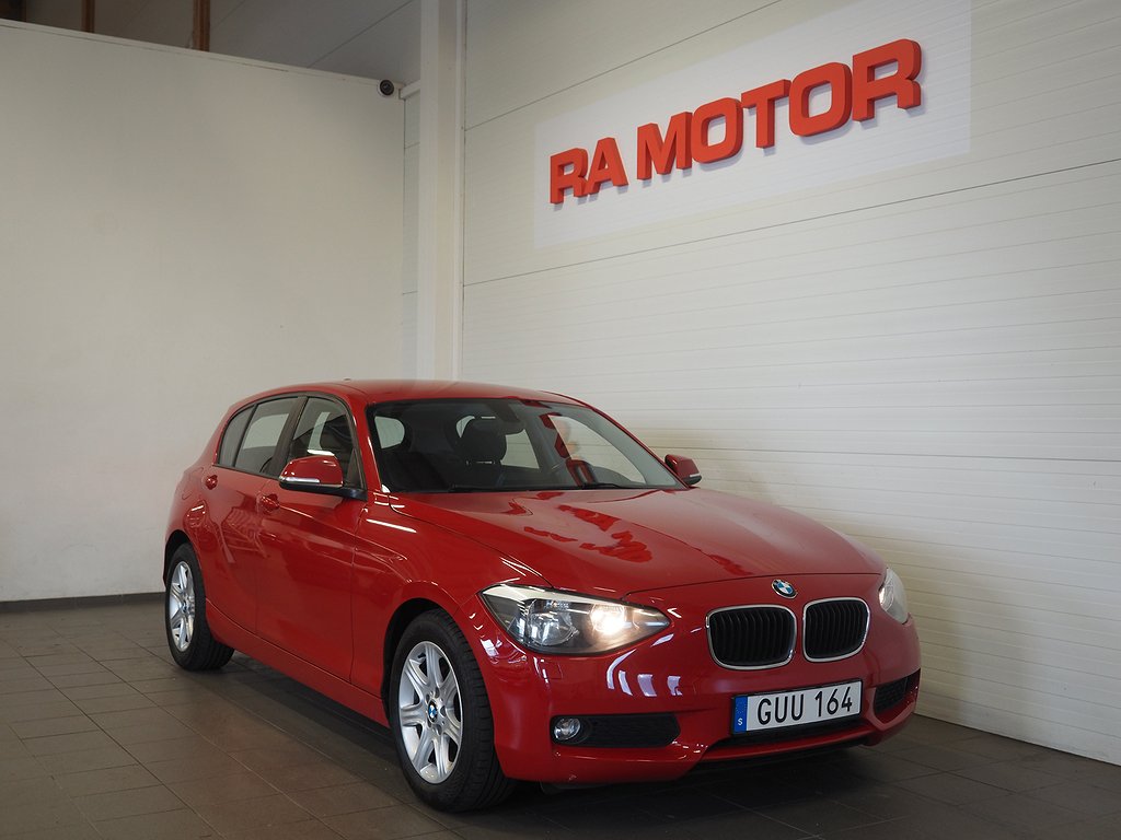 BMW 116 d 5-dörrars Steptronic  Automat P-Sensorer 2013