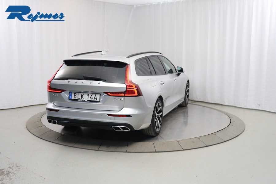 Volvo V60 D4 AWD Momentum SE II 2020, bild 4/56