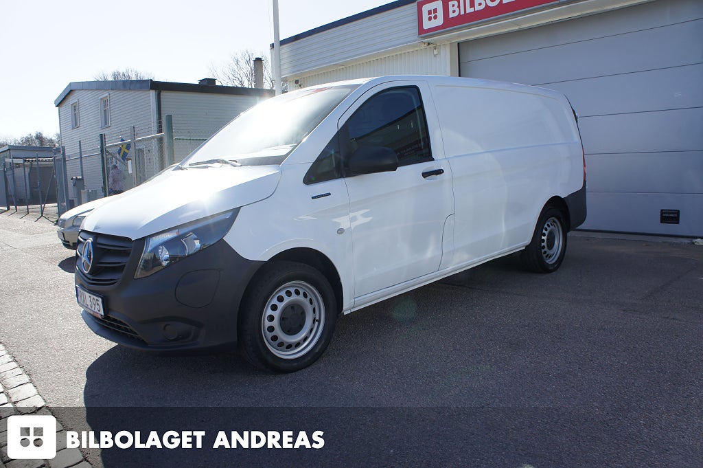 Mercedes-Benz eVito 112 60KWH CCS Snabbladdning Moms Leasbar Lång