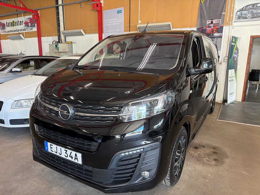 Opel Vivaro Skåpbil IP 2.0 Aut Drag/Värmare/Backkamera/Euro 6