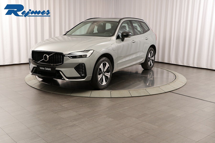 Volvo XC60 Recharge T6 Plus Dark