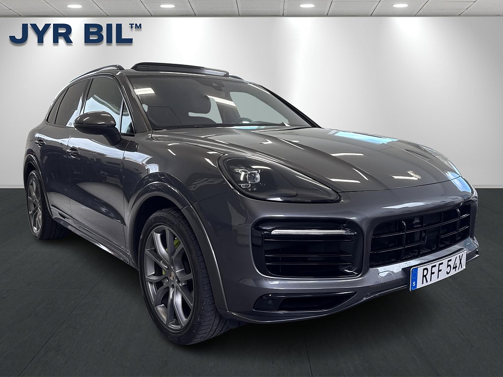 Porsche Cayenne E-Hybrid TipTronic S Base Turbo / Chrono / Sportavgas