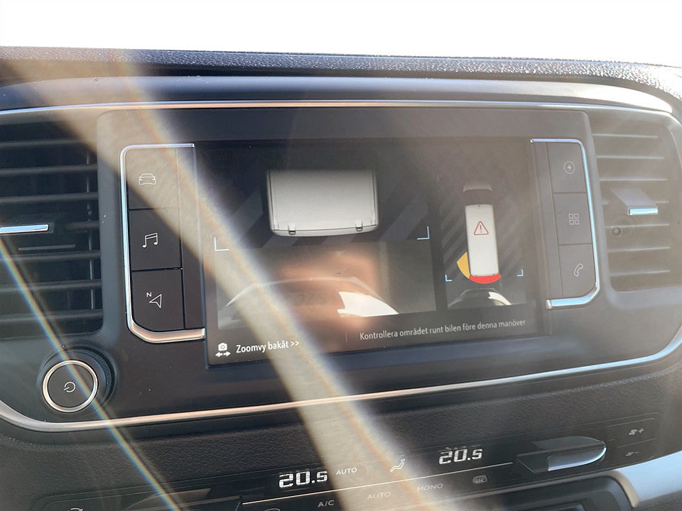 Bild på Opel Vivaro-e Crew Premium 136hk Aut L3 B-KAMERA DUBBLA SKJUTDÖRRAR