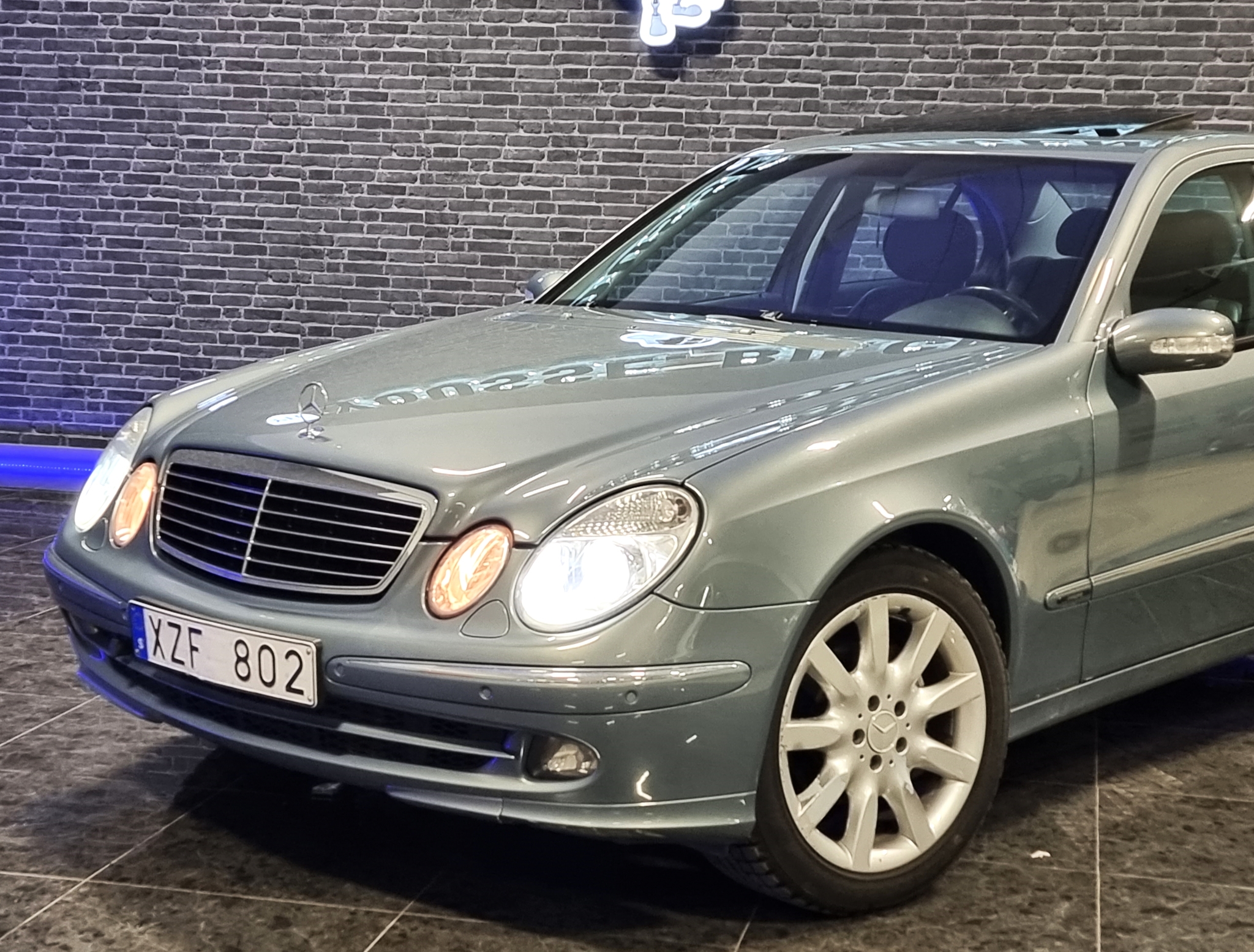 Mercedes-Benz E 200Kompressor/Auto/B-kam 2005, photo 2/37