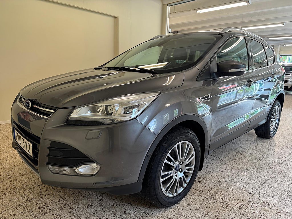Ford Kuga 2.0 TDCi Titanium AWD 163hk | P-sensorer | Drag