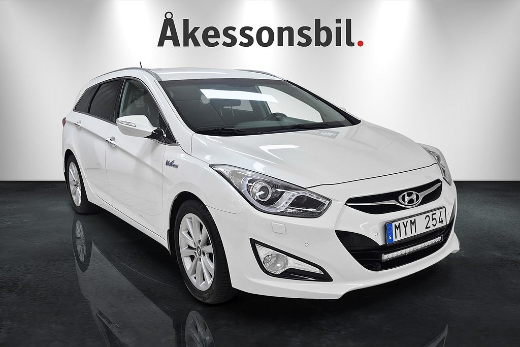 Hyundai i40cw 1.7 CRDi Business 136hk LÅG SKATT