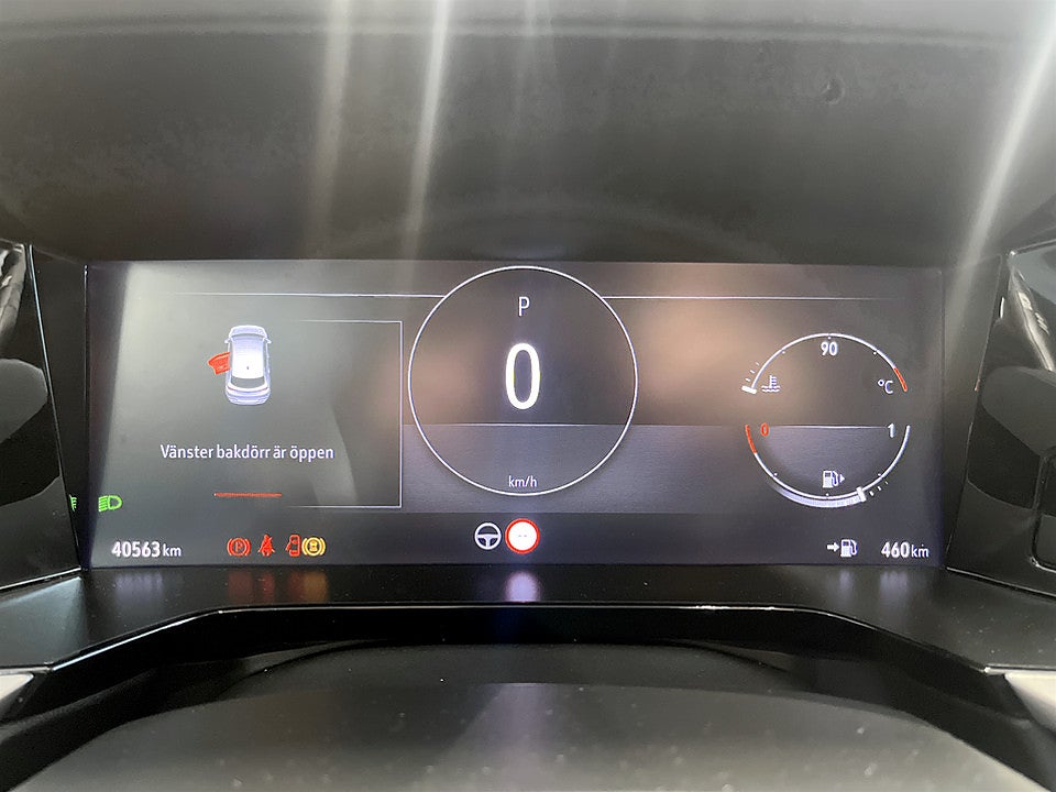 Bild på Opel Grandland GS 1.2 PT 130hk Aut B-KAMERA CARPLAY