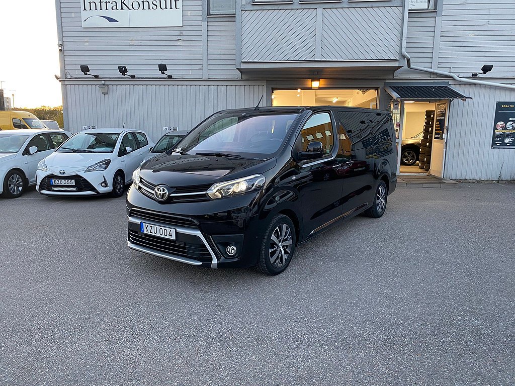 Toyota Proace Verso 2.0 D-4D Eu6 AUT NAVI B-KAMERA 8-SITS