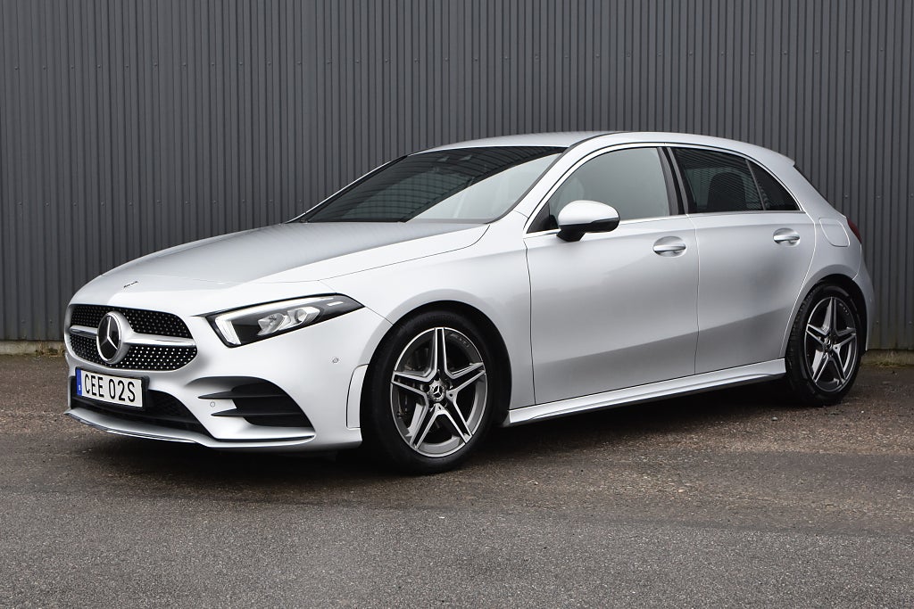 Mercedes-Benz A 220 d AMG Line / Navi Kamera Läder 