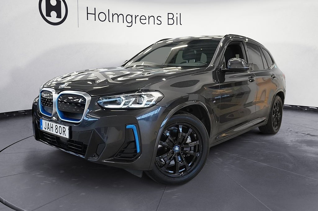 BMW iX3 3,65% ränta M-Sport Charged DAP Panorama Elstol Leasebar 19