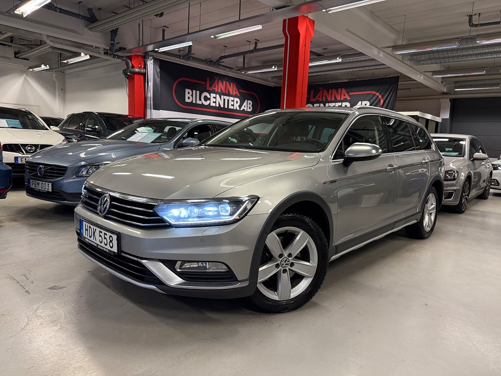 Volkswagen Passat Alltrack 2.0 TDI 4M 2Äg Drag Kamera Värmare Nyservad K-rem bytt