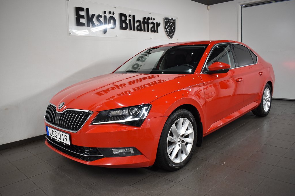 Skoda Superb 2.0 TDI Euro 6 /Automat/Backkamera/Värmare/