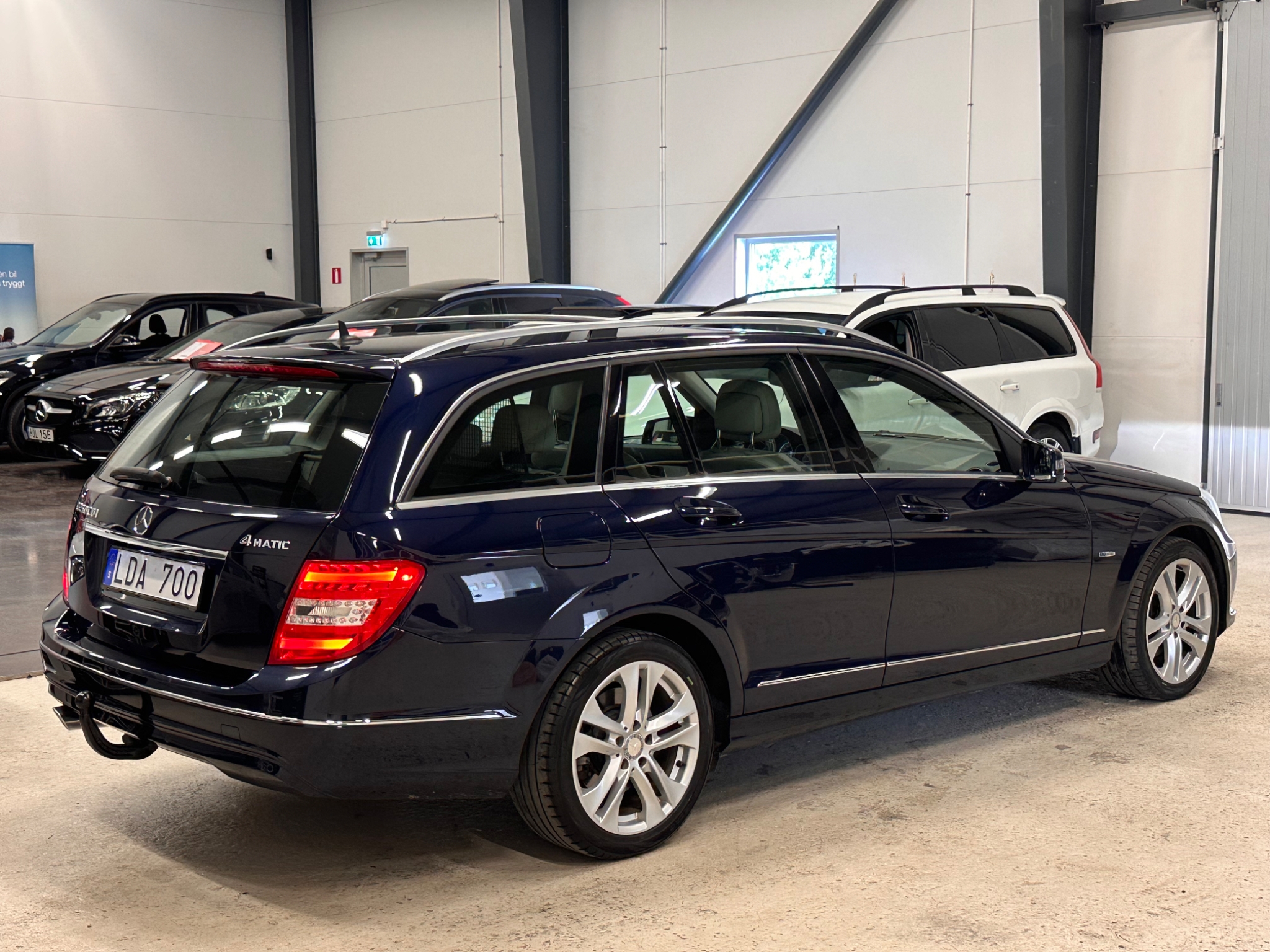 Mercedes-Benz C 2012, kuva 5/10