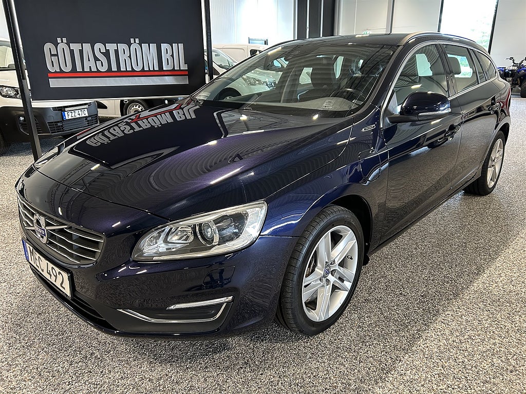 Volvo V60 D5 Twin Engine AWD 231Hk Momentum Hybrid