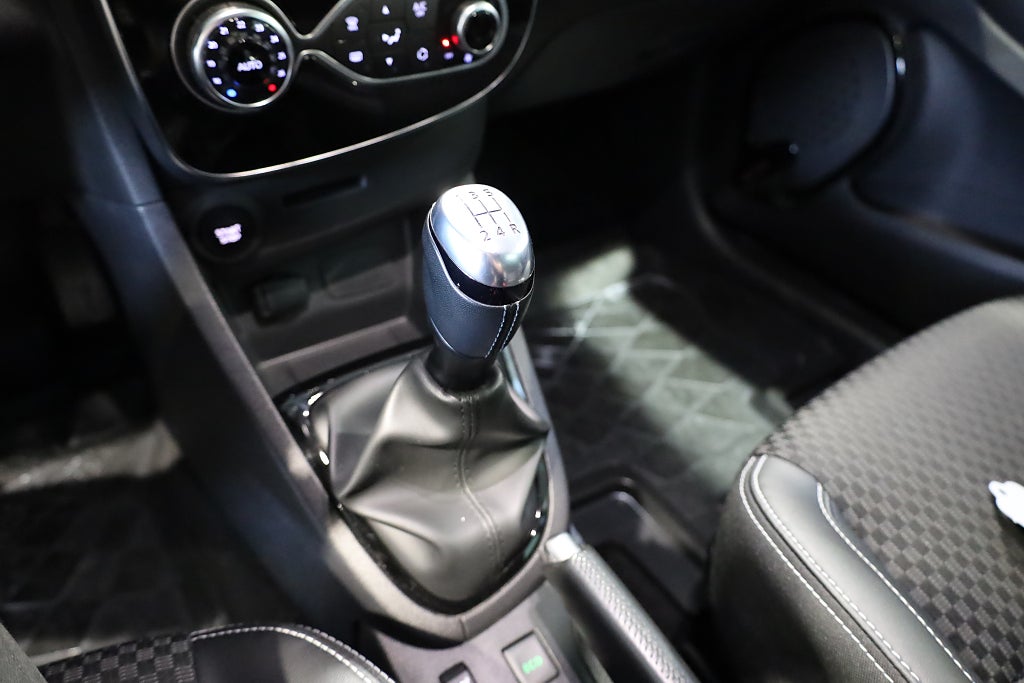 Renault Clio 0.9 TCe Intens II Navi PDC Blåtand Keyless 2019