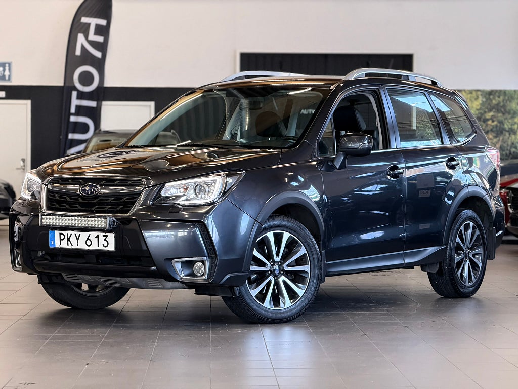 Subaru Forester 2.0 4WD XT 240 hk / Backkamera / Drag / Motorvärmare / 