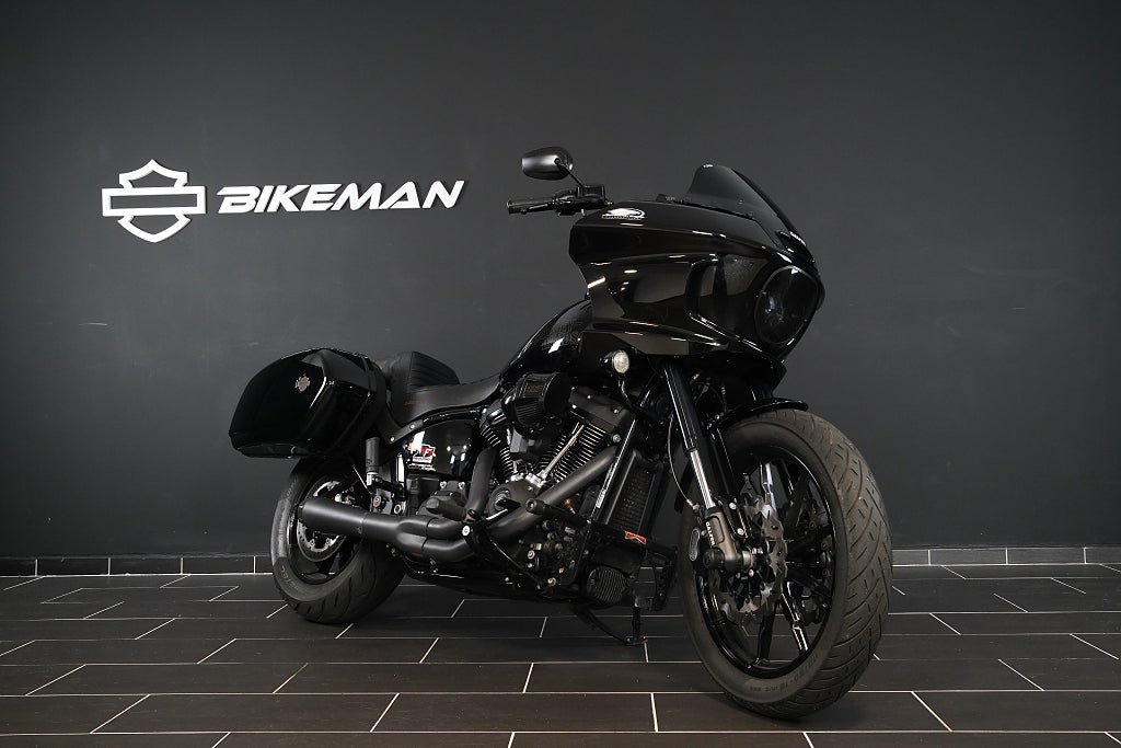 Harley-Davidson FXLRST Low Rider ST Bassani - Rockford Fosgate - Thrashin