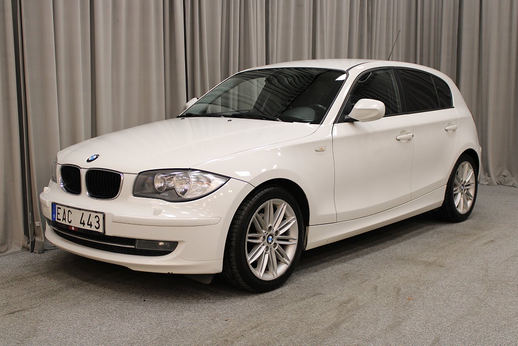 BMW 118 d 143HK Comfort Motorvärmare/Nyservad