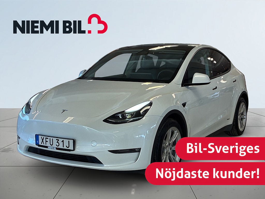 Tesla Model Y Long Range AWD MOMS Pano Navi B-kamera S&V-däck