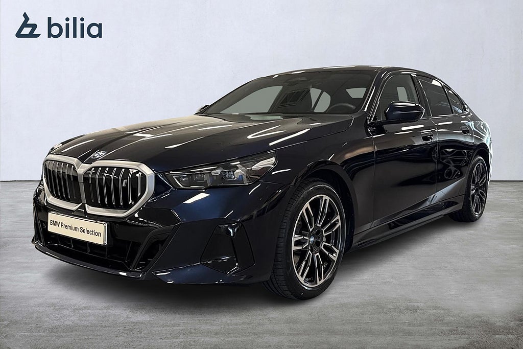 BMW i5 xDrive 40 Sedan M-sport | H&K | Drag | Aktiv farth. 
