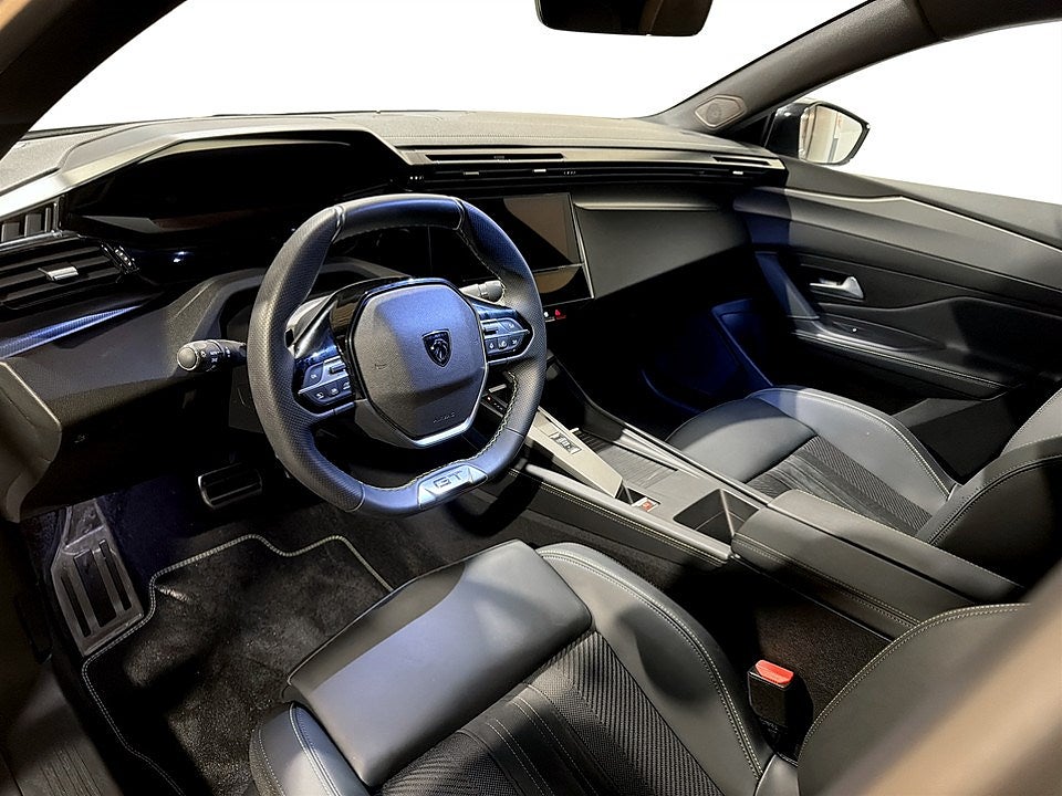 Bild på Peugeot 408 GT 1.2 PT 130hk Aut - B-KAMERA, EL-BAKLUCKA