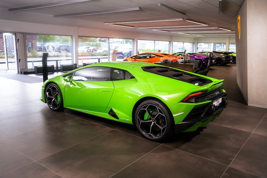 Gallery image 2 of 19