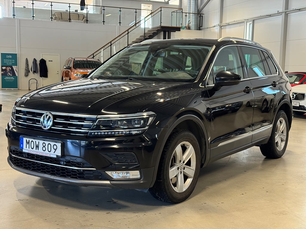 Volkswagen Tiguan 2.0 TDI AUT DRAG 4WD D-VÄRME COCKPIT V-HJUL DUBB