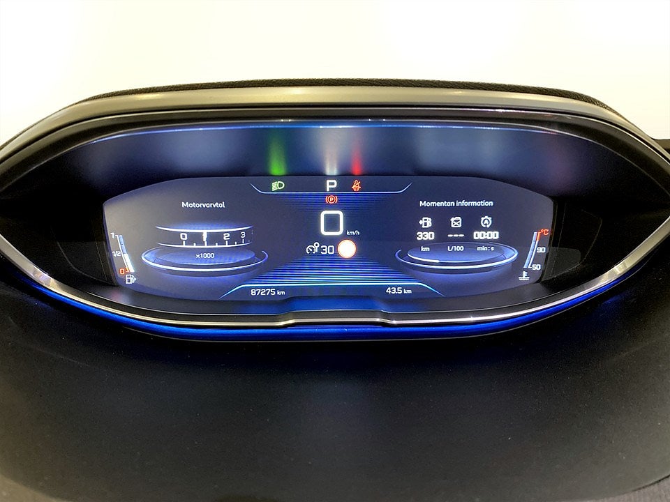 Bild på Peugeot 3008 Active 1.2 PT 130hk Aut - FARTHÅLLARE, BACKSENSORER