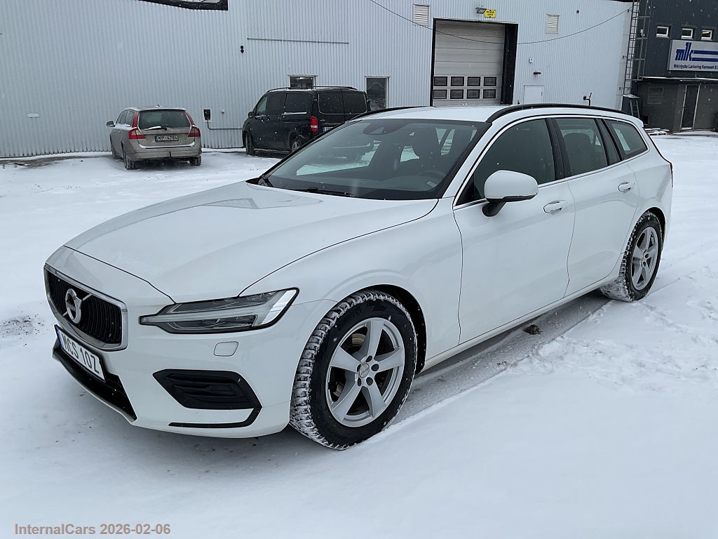 Volvo V60 B4 Euro6 - EXPORTNETTO 7800€