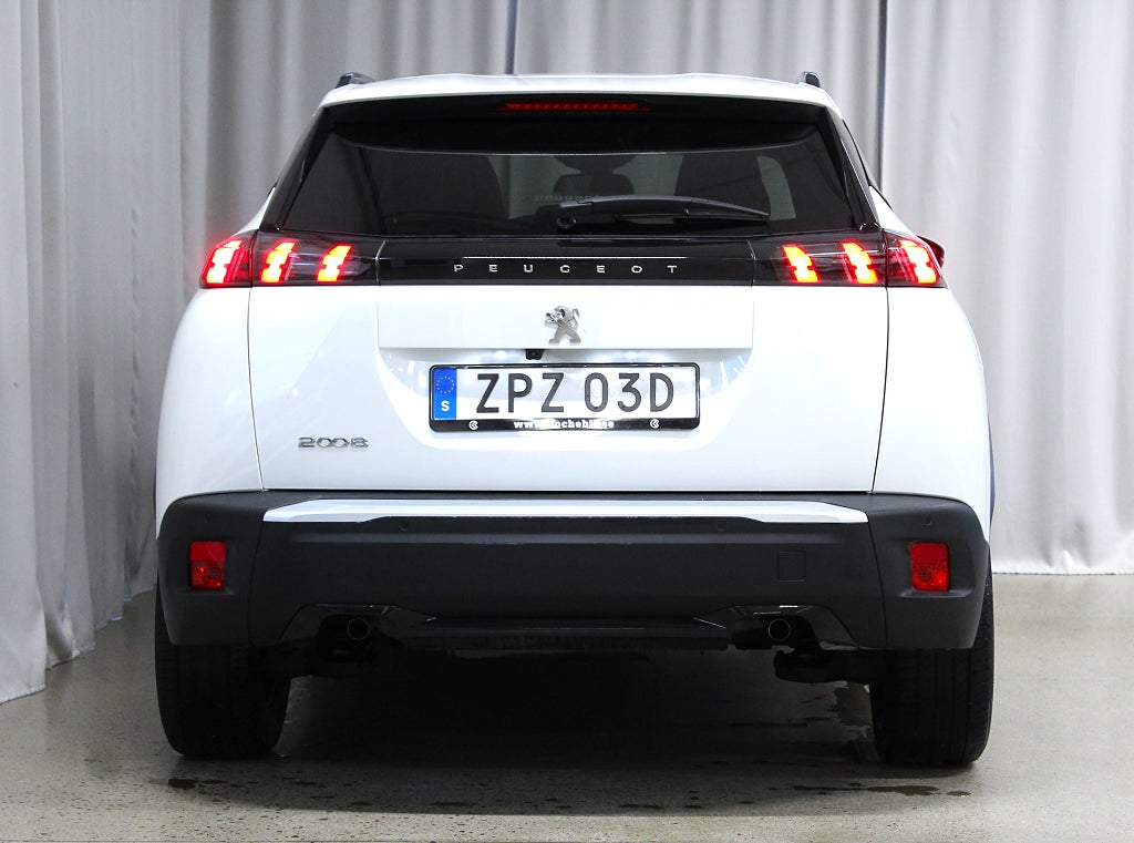 Peugeot 2008 1.2 PureTech 130 EAT, S&V-hjul, B-Kam, M&K-värm, 3,99%