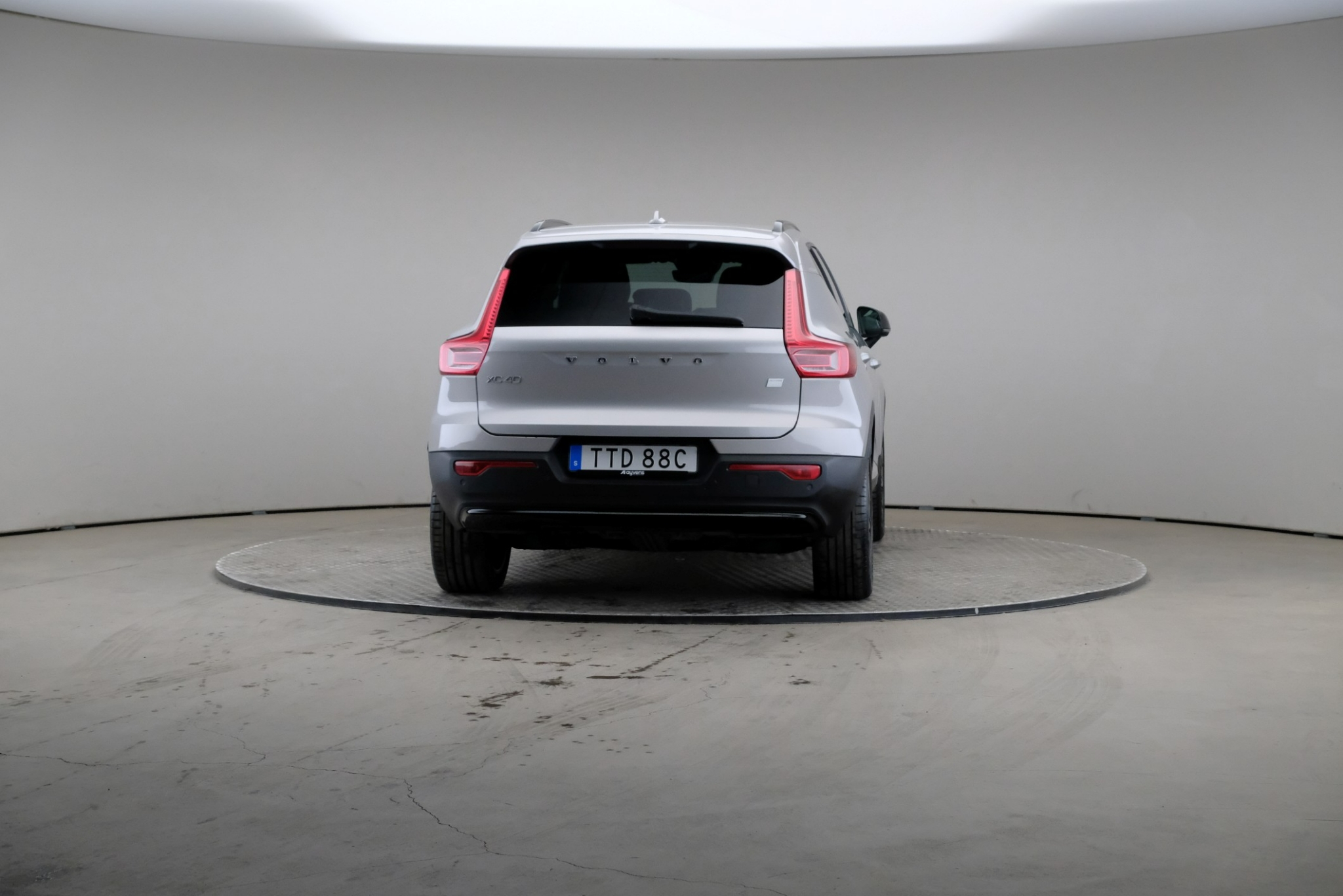 Volvo XC40 Extended Range Core 2024, bild 2/10