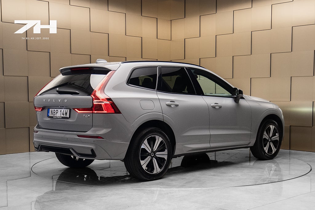 Volvo XC60 T6 Plug-In AWD 350hk Plus Dark Edition  / Dragkrok