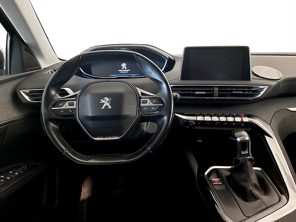 Bild på Peugeot 3008 Active 1.2 PT 130hk DRAG BACKSENSORER