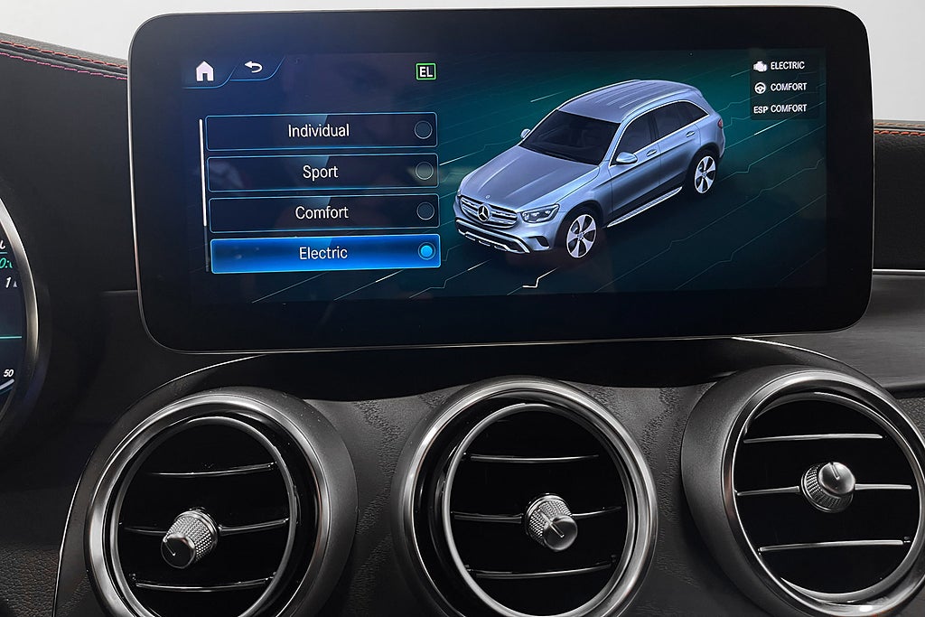 Mercedes-Benz GLC300 de 2022 - miniatyr 32