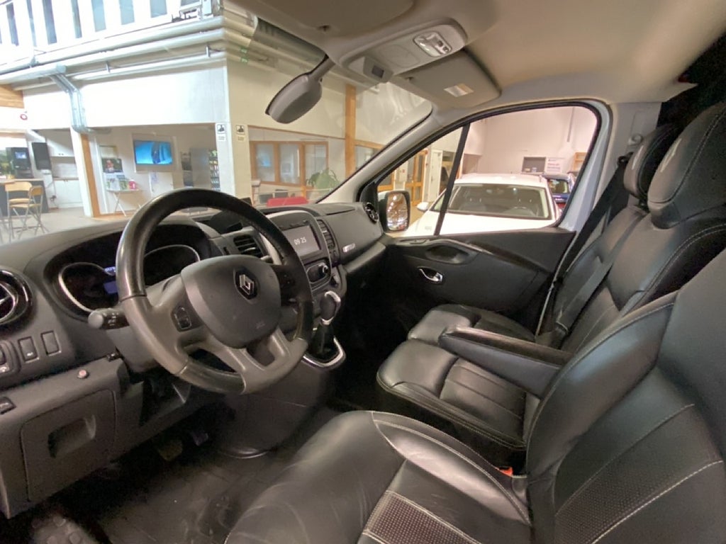 Renault Trafic L2H1 Racing Spirit 2.0 Blue dCi 170hk Euro 6 – bild 8