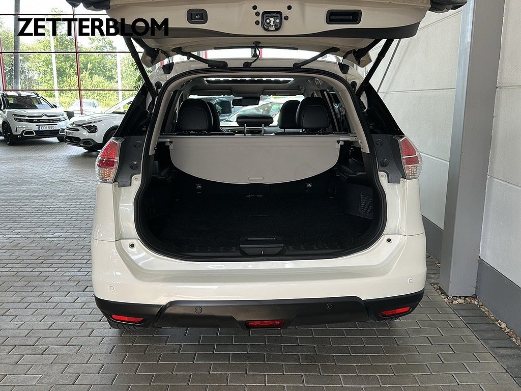 SUV Nissan X-Trail 6 av 18