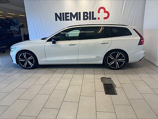 Volvo V60 D3 AWD R-Design/Polestar/Drag/Dvärm/Pano/Navi/S&V