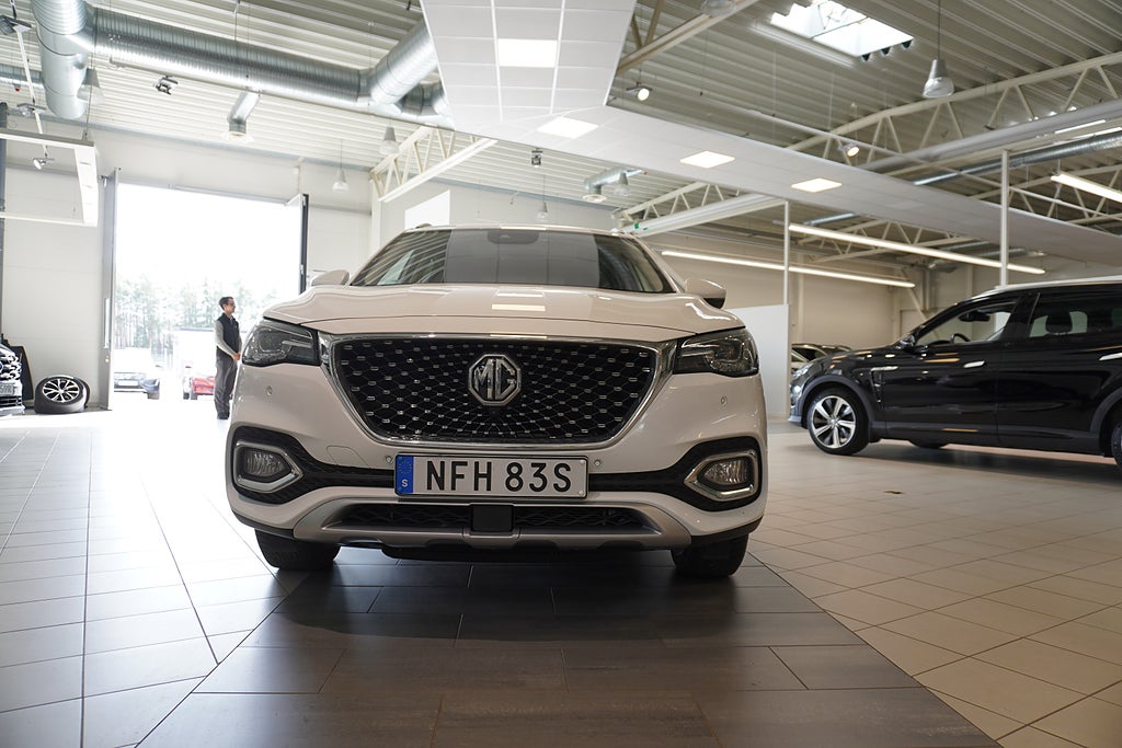 MG EHS PHEV Luxury Adaptiv Panorama 360 Kamera | Ränta 0,99%