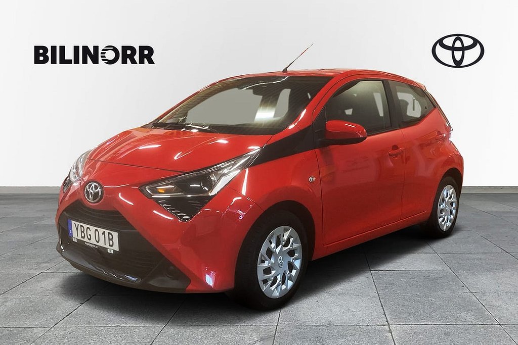 Toyota Aygo 1.0 5dr X-Play Vinterhjul