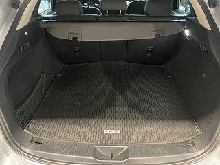 SUV Mazda CX-60 21 av 23