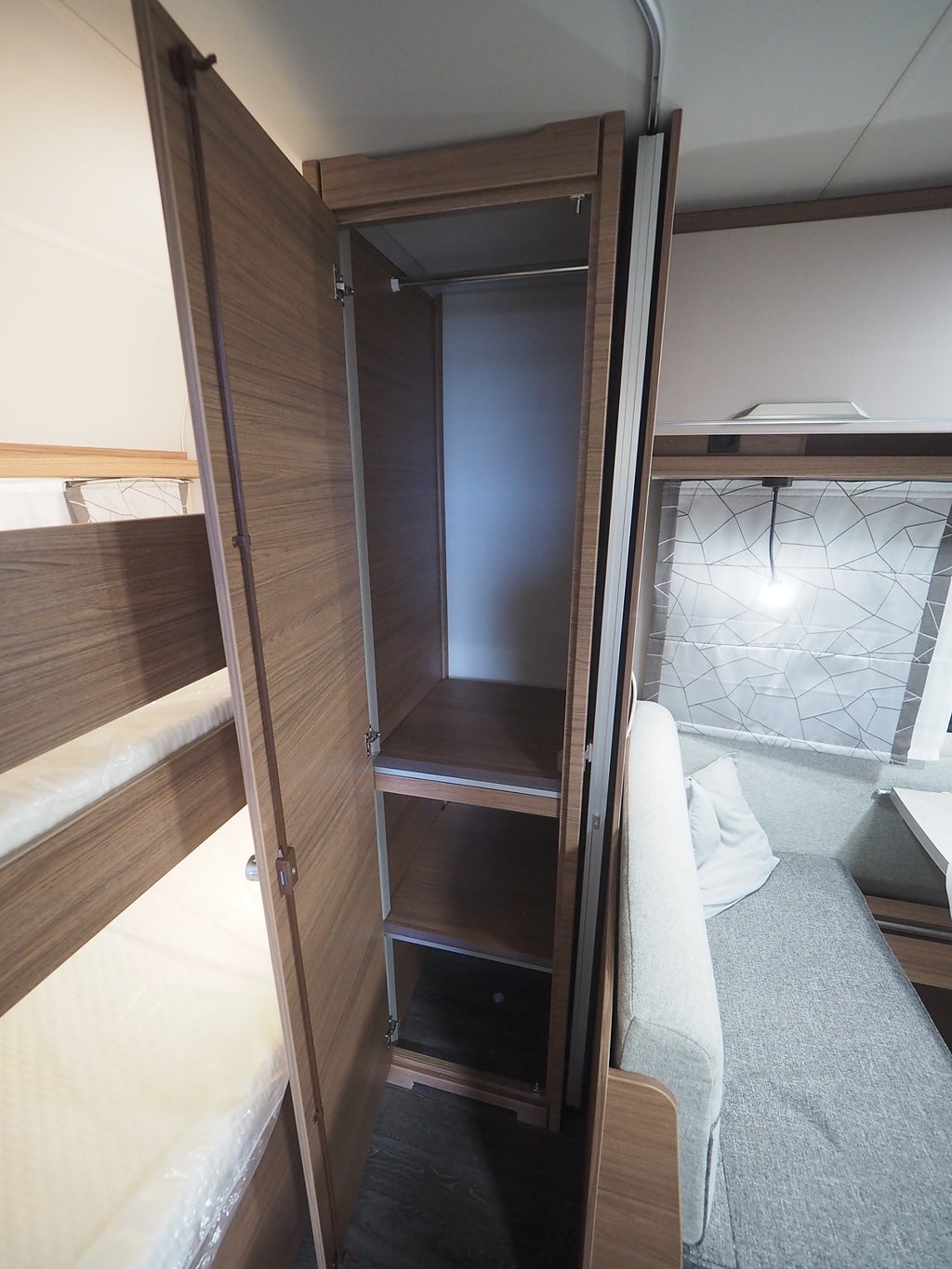 Knaus Sport 540 FDK Design-Paket I Golvvärme