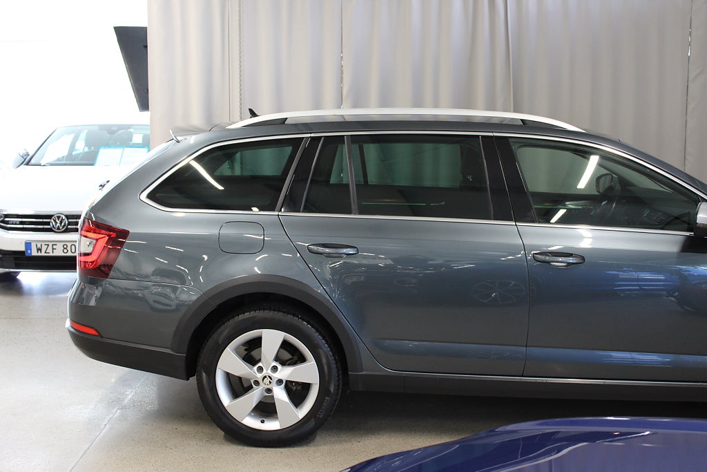 Skoda Octavia Scout 2.0 TDI 4x4 Premium Drag, Navi, S&V-hjul 3,99%