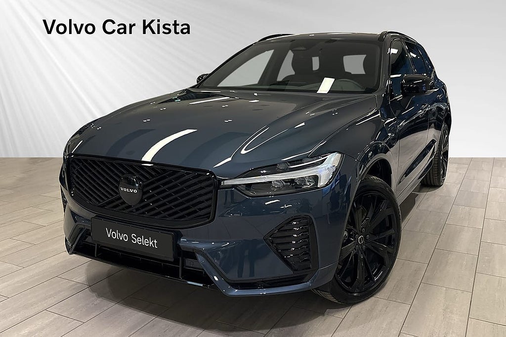 Volvo XC60 T6 Plus Black Nordic Edition Luftfj Panorama