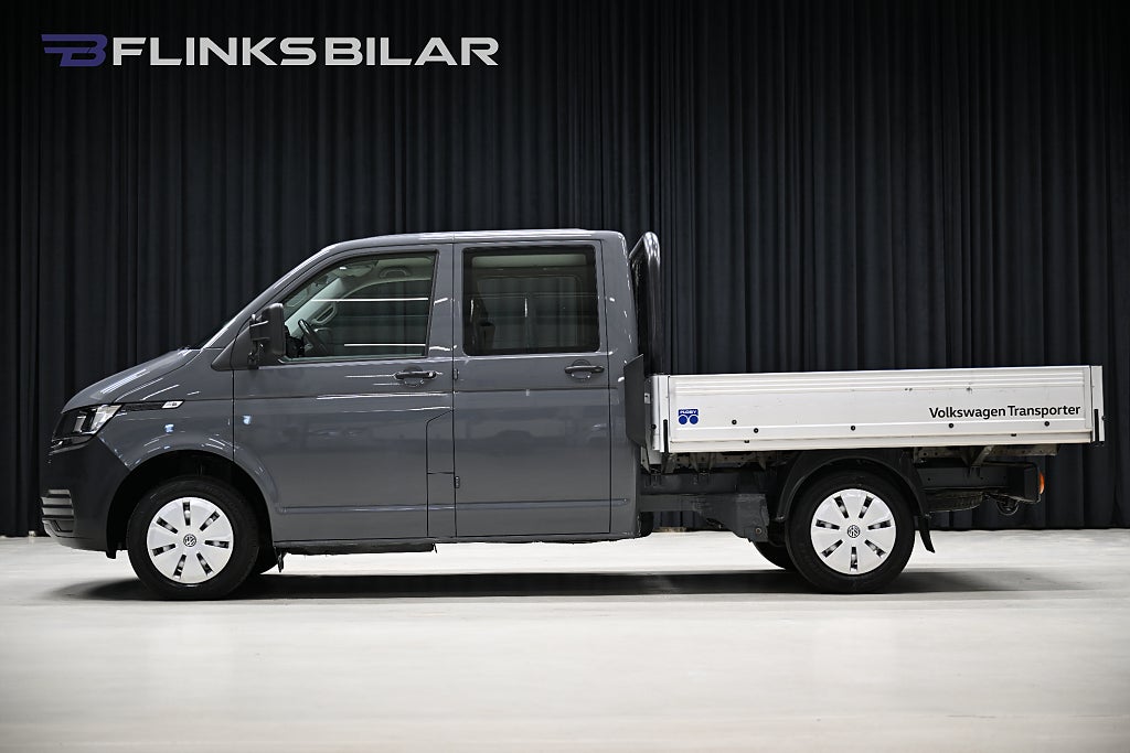 Volkswagen Transporter TDI 110HK Dubbelhytt|Flak|Drag|Värmare|Lågmil|Leasbar