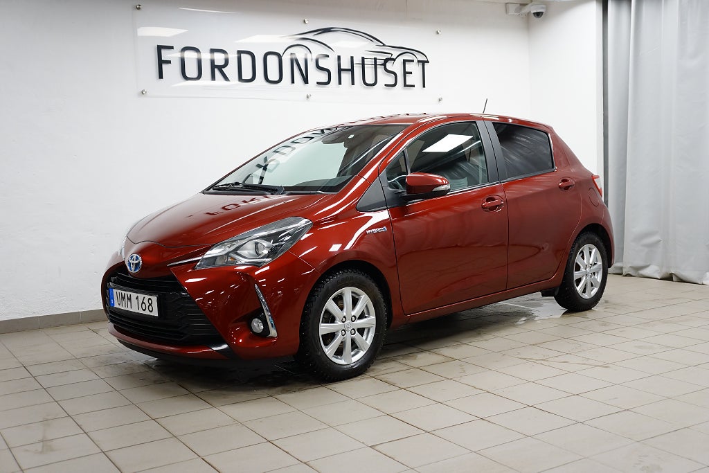 Toyota Yaris HYBRID e-CVT ACTIVE | SVENSKSÅLD