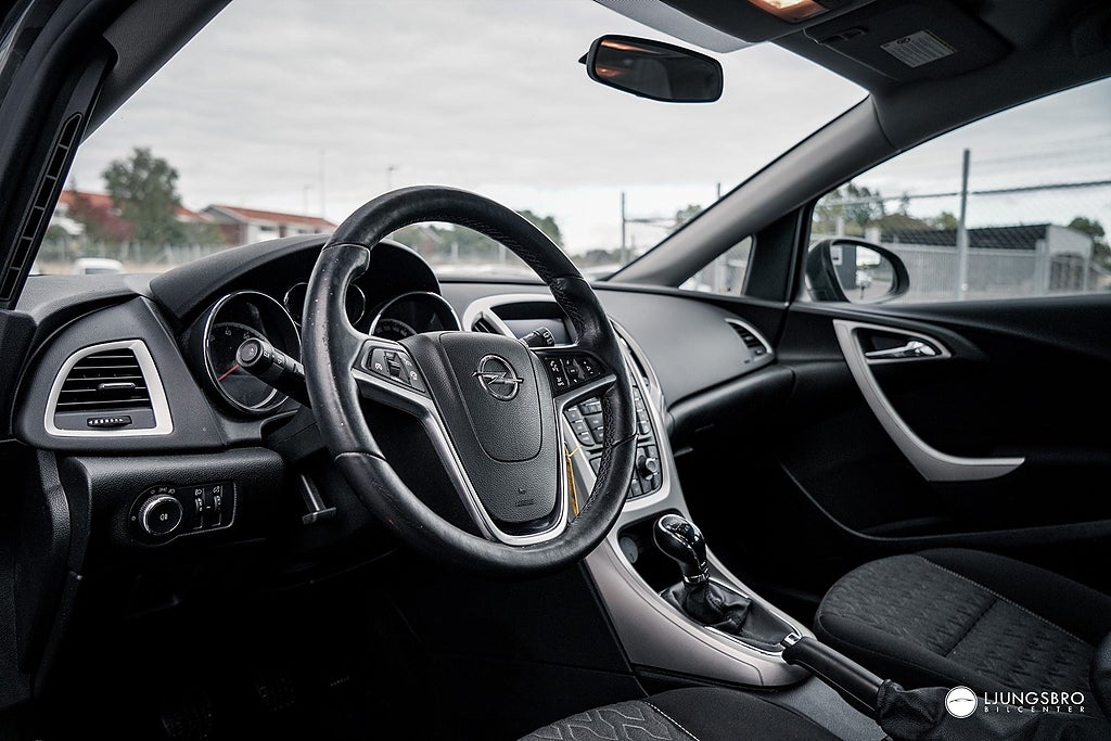 Opel Astra 2014 - miniatyr 4